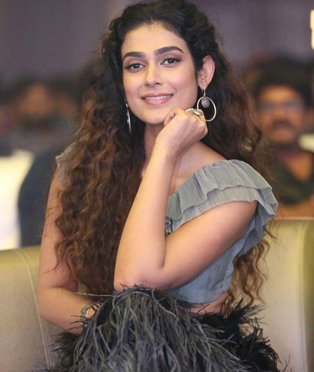 Aakanksha Singh At Devadas movie music Party Photos