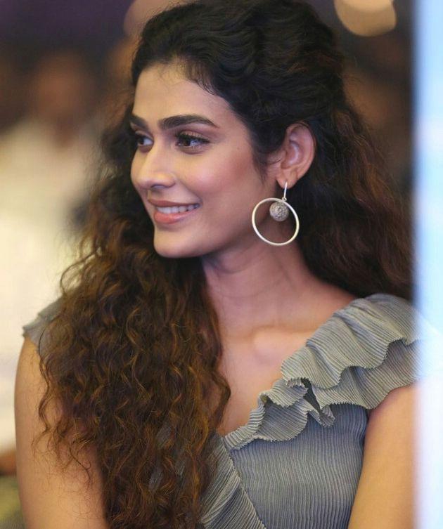 Aakanksha Singh At Devadas movie music Party Photos