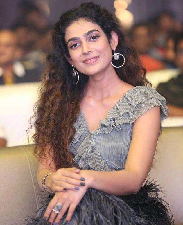 Aakanksha Singh At Devadas movie music Party Photos