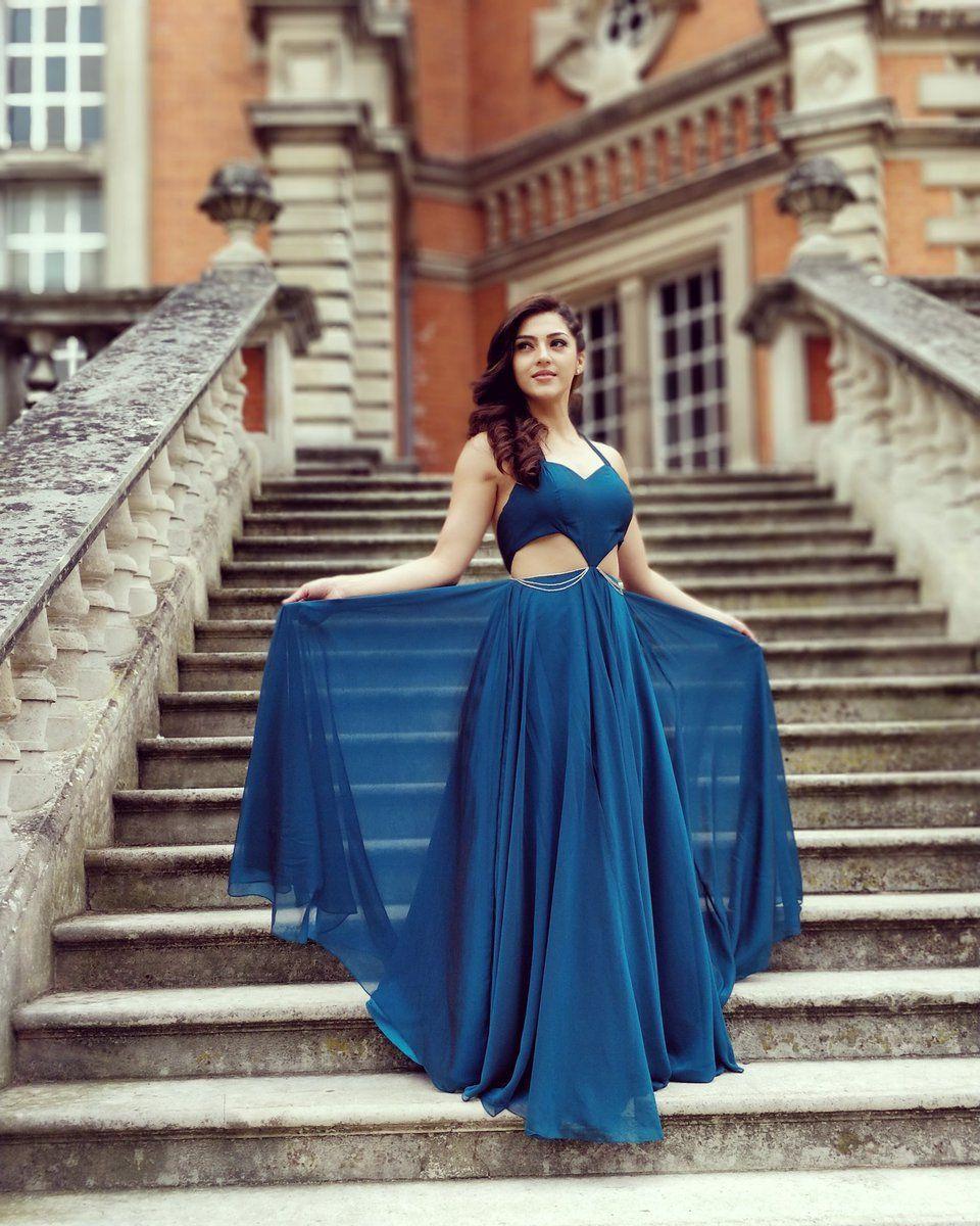 Absolutely Stunning Beauty Mehreen Pirzada Latest Unseen Photo Stills