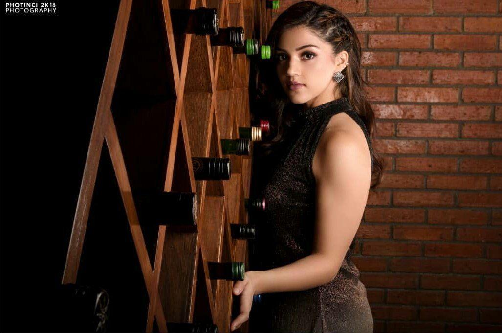 Absolutely Stunning Beauty Mehreen Pirzada Latest Unseen Photo Stills