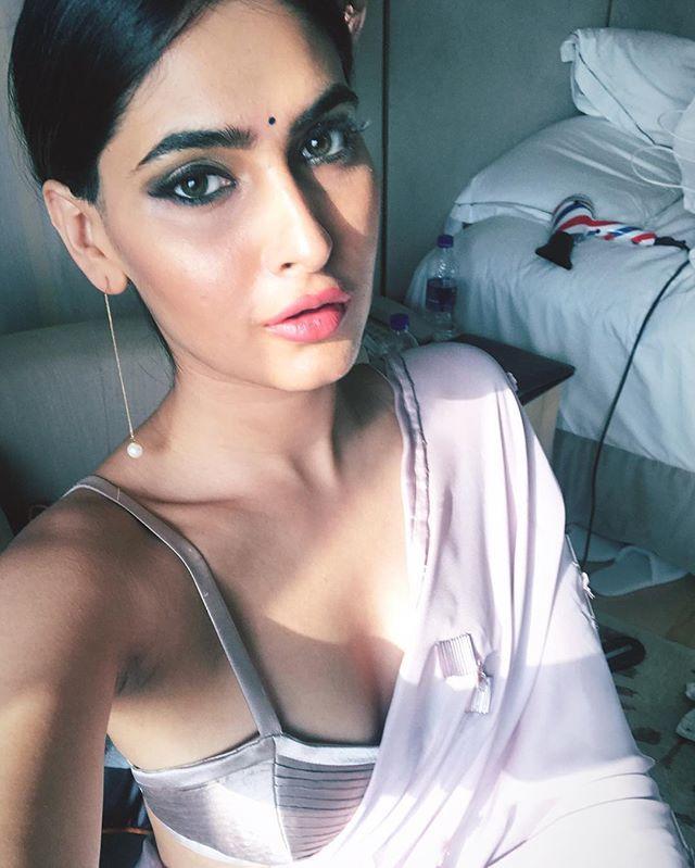 Actor Karishma Sharma Latest 2018 Photo Stills