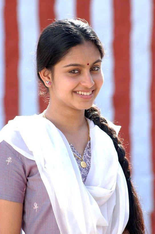 Actress Abhinaya Latest Cute Stills