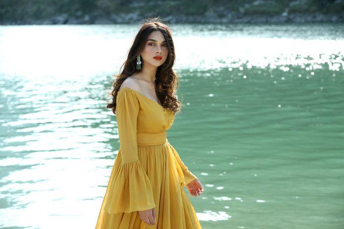 Actress Aditi Rao Hydari New Photo Stills 2018