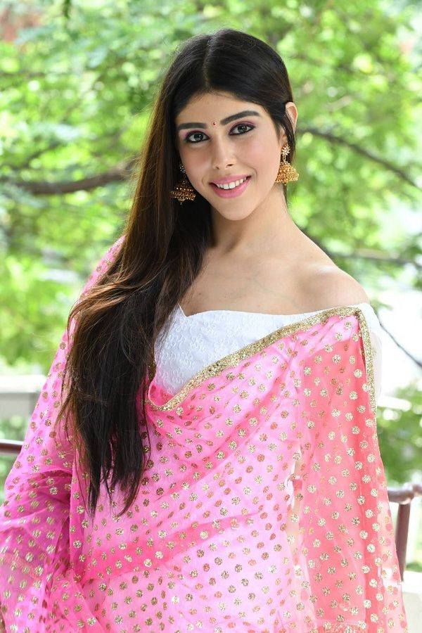 Actress Aditi Singh Gallery