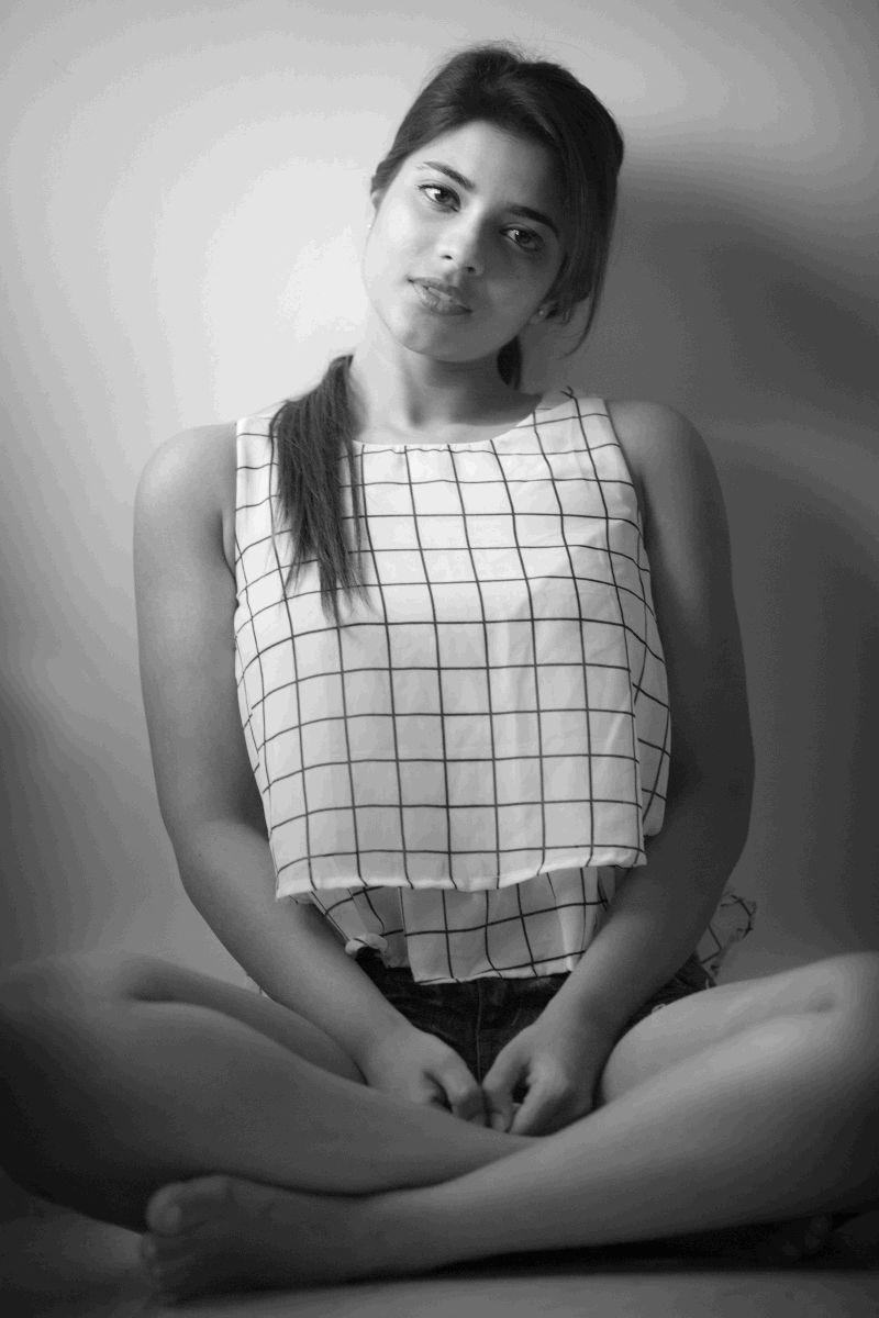 Actress Aishwarya Rajesh Latest Stills