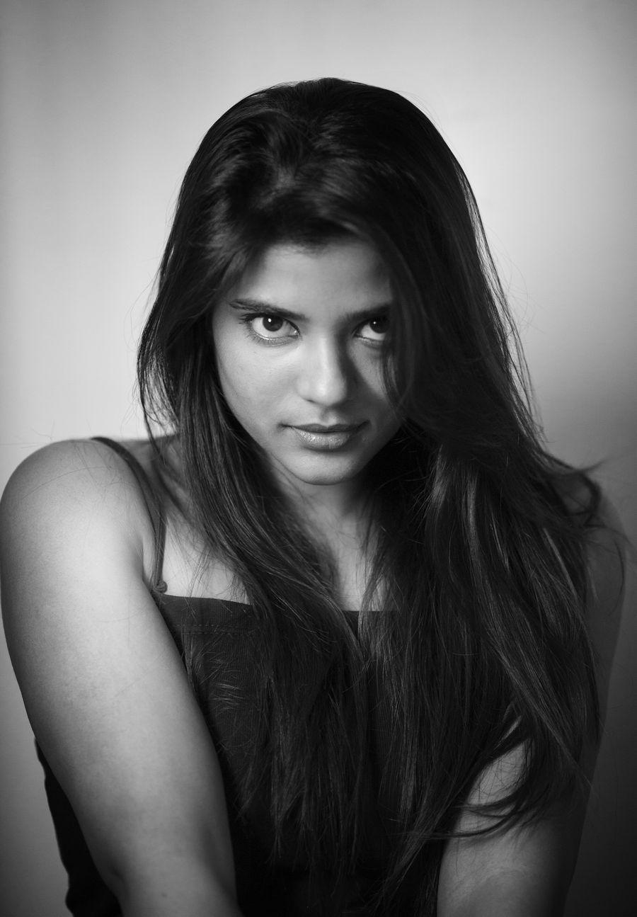 Actress Aishwarya Rajesh Latest Stills