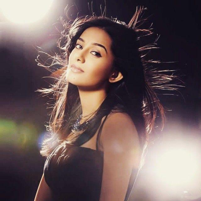 Actress Amrita Rao Rare & Unseen Photo Stills