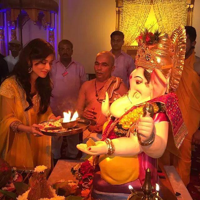 Actress Amrita Rao Rare & Unseen Photo Stills