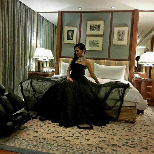 Actress Amrita Rao Rare & Unseen Photo Stills