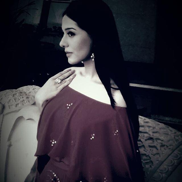 Actress Amrita Rao Rare & Unseen Photo Stills