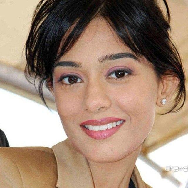 Actress Amrita Rao Rare & Unseen Photo Stills