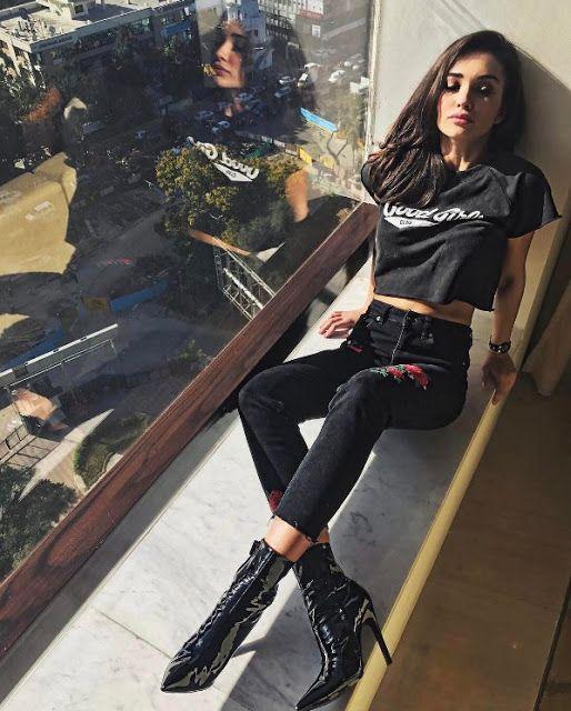 Actress Amy Jackson Latest Images