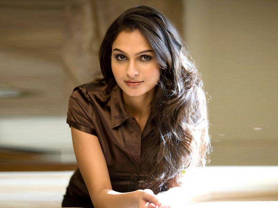 B'DAY Special: Actress Andrea Jeremiah Unseen & Rare Hot Photos Collection