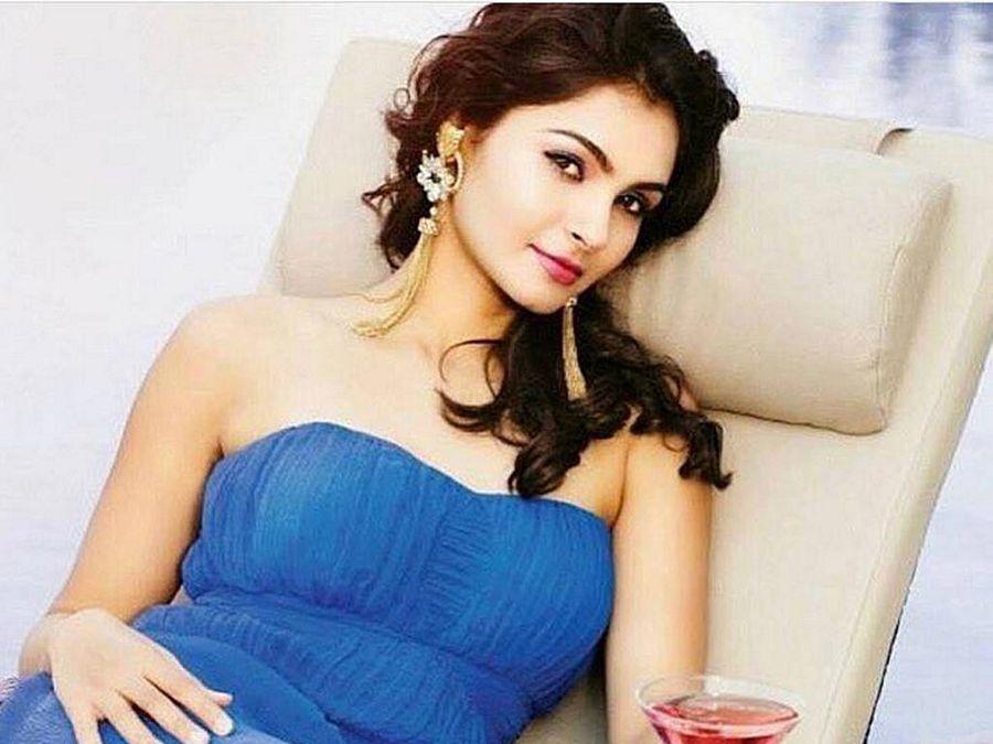 B'DAY Special: Actress Andrea Jeremiah Unseen & Rare Hot Photos Collection