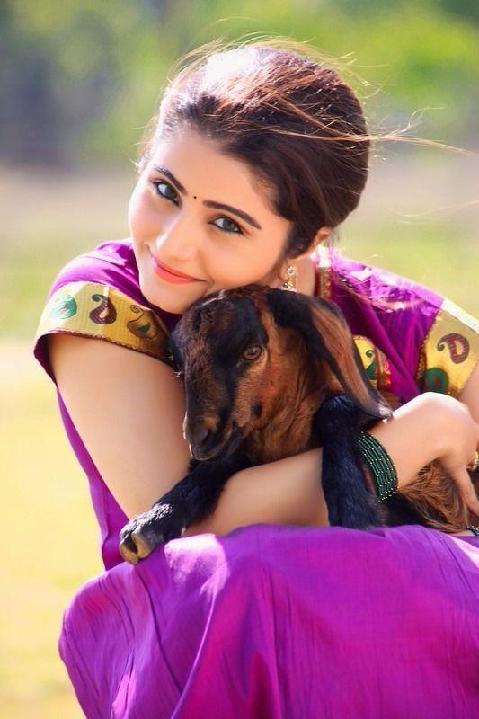Actress Aqsa Bhatt Latest Photoshoot Gallery