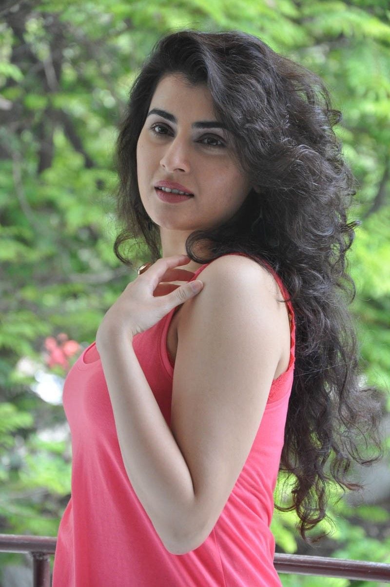 Actress Archana Cute Pictures