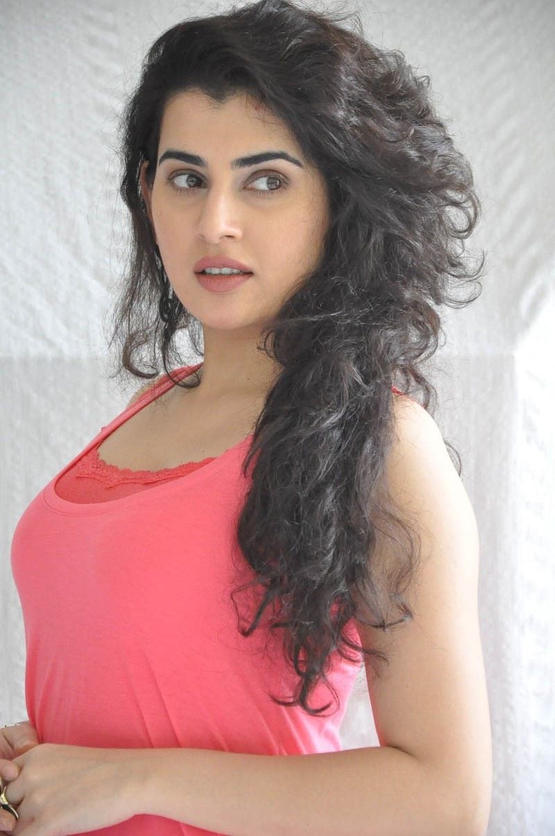 Actress Archana Cute Pictures