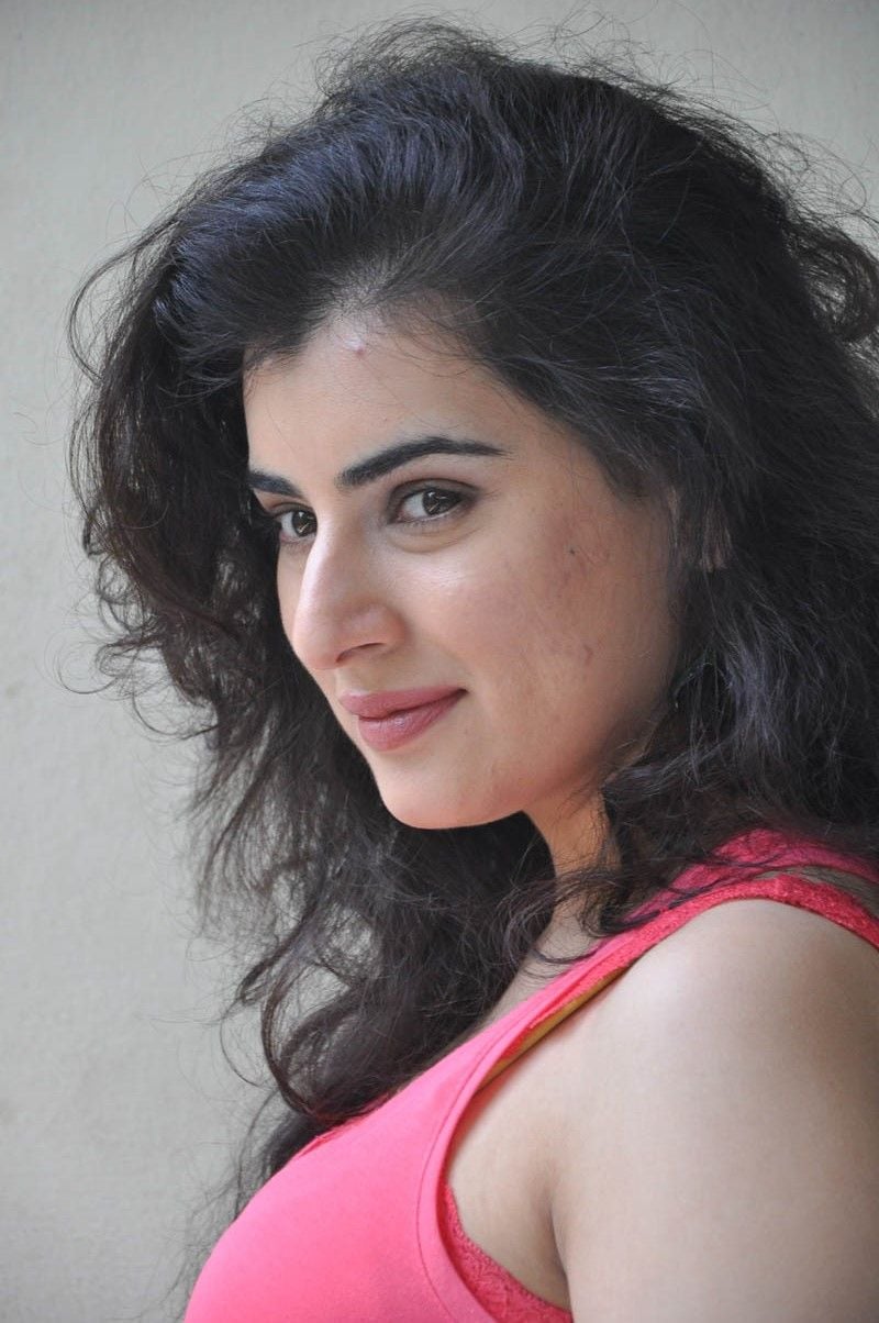 Actress Archana Cute Pictures