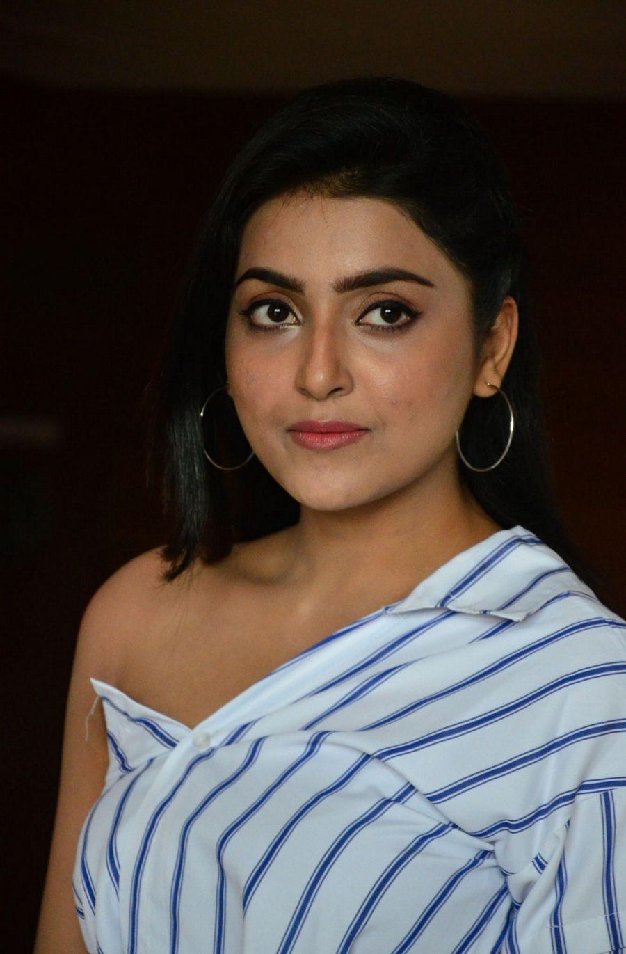 Actress Avanthika Mishra Latest Photo Stills