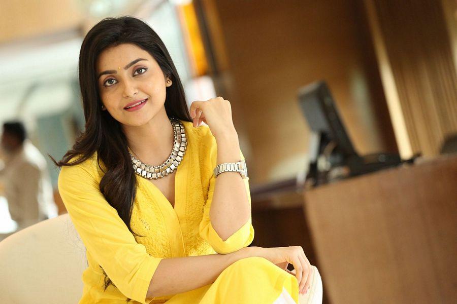 Actress Avanthika Mishra New Photos