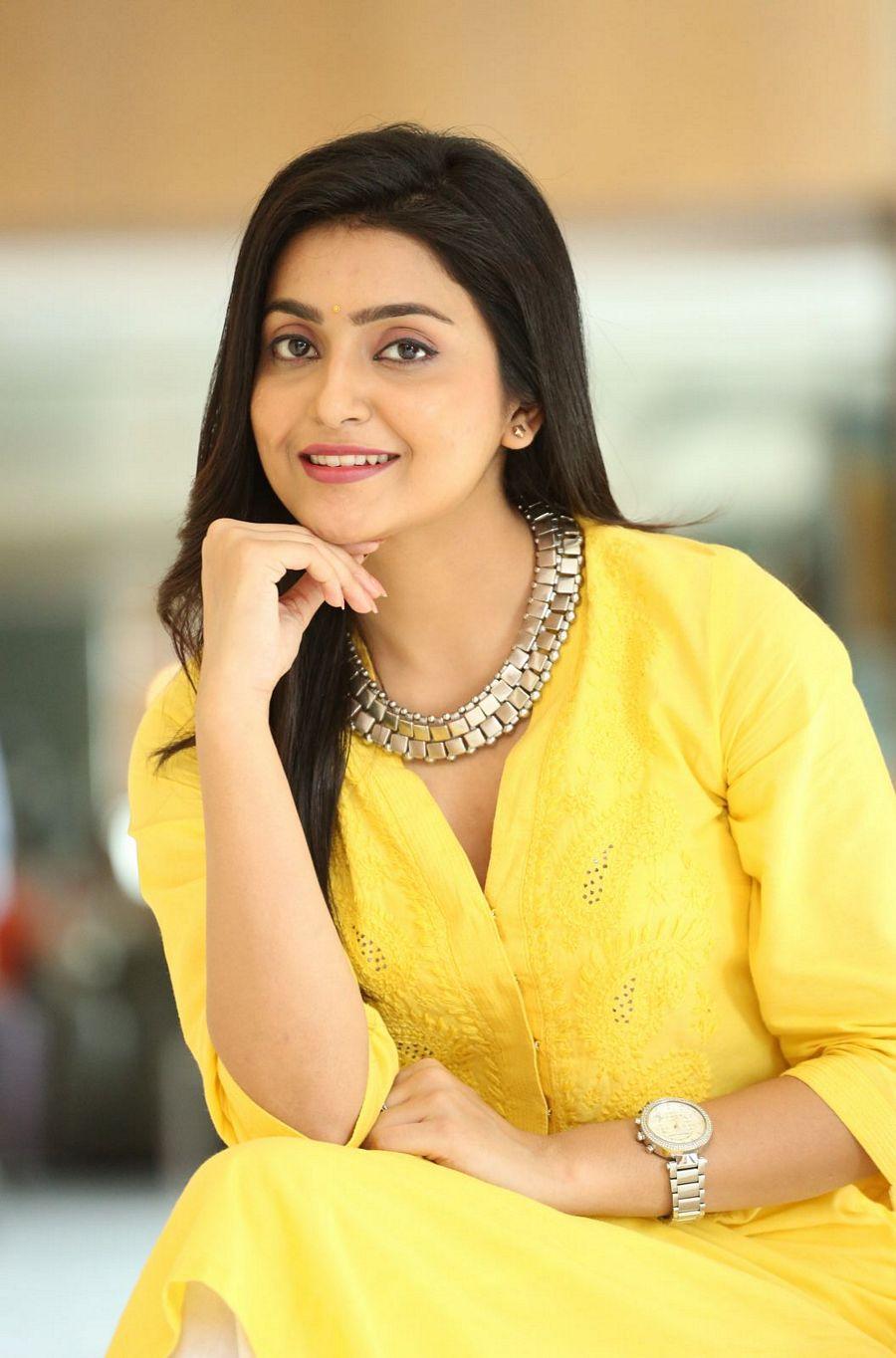 Actress Avanthika Mishra New Photos