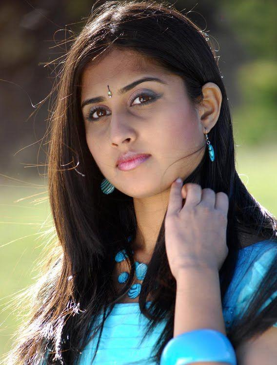 Actress Baby Shamili Photo Collections
