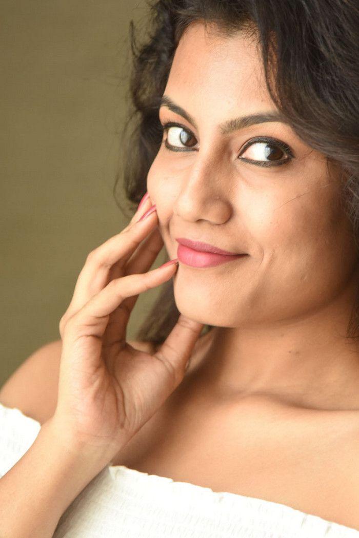 Actress Chandana Latest Photo Stills