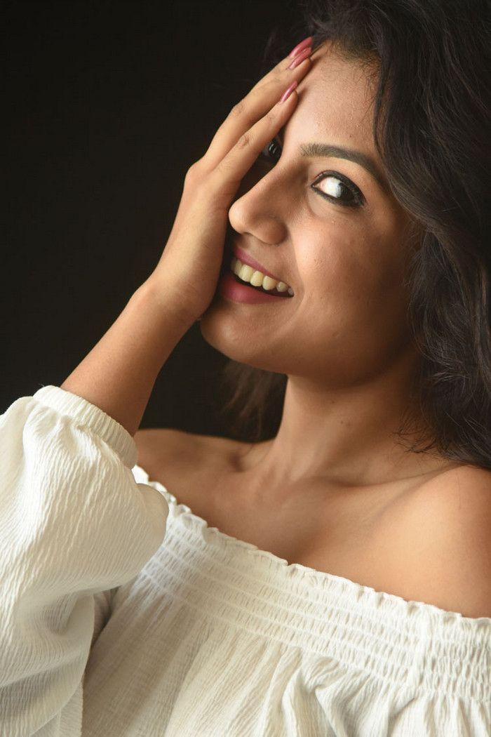 Actress Chandana Latest Photo Stills