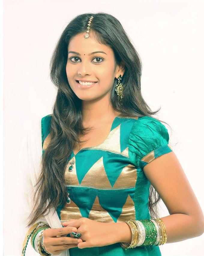 Actress Chandini Tamilarasan Latest Photo Stills