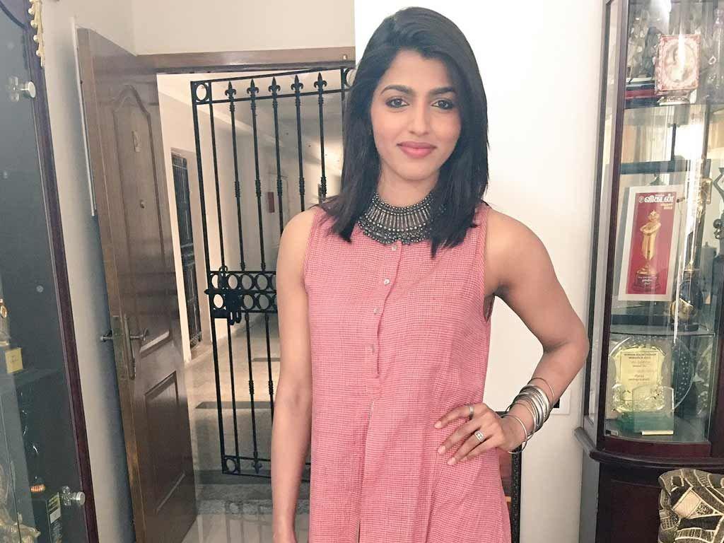 Actress Dhansika Never Seen Photos Collections!