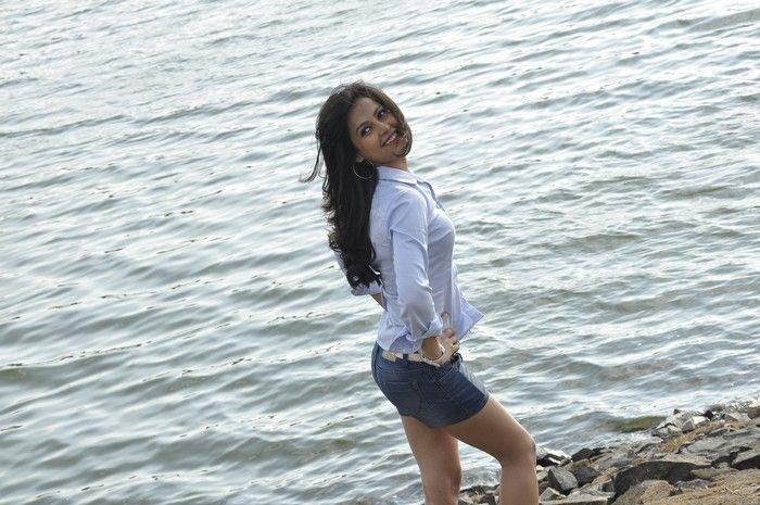 Actress Disha Pandey Latest Stills