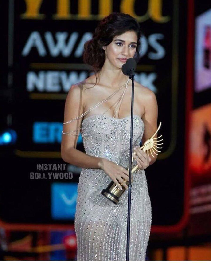 Actress Disha Patani Hot Stills at IIFA Awards 2017