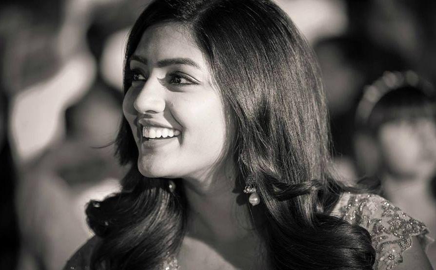 Actress Eesha Rebba Latest Stunning Photoshoot Stills