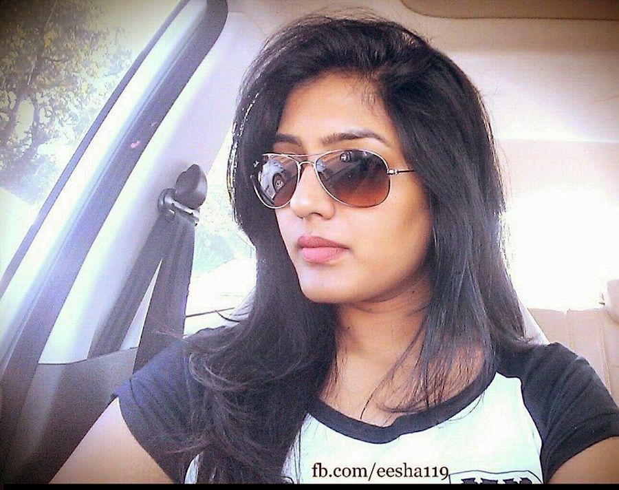 Actress Eesha's Rebba Latest Personal Hot Pics