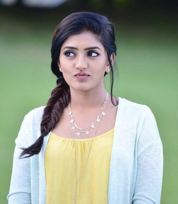 Actress Eesha's Rebba Latest Personal Hot Pics