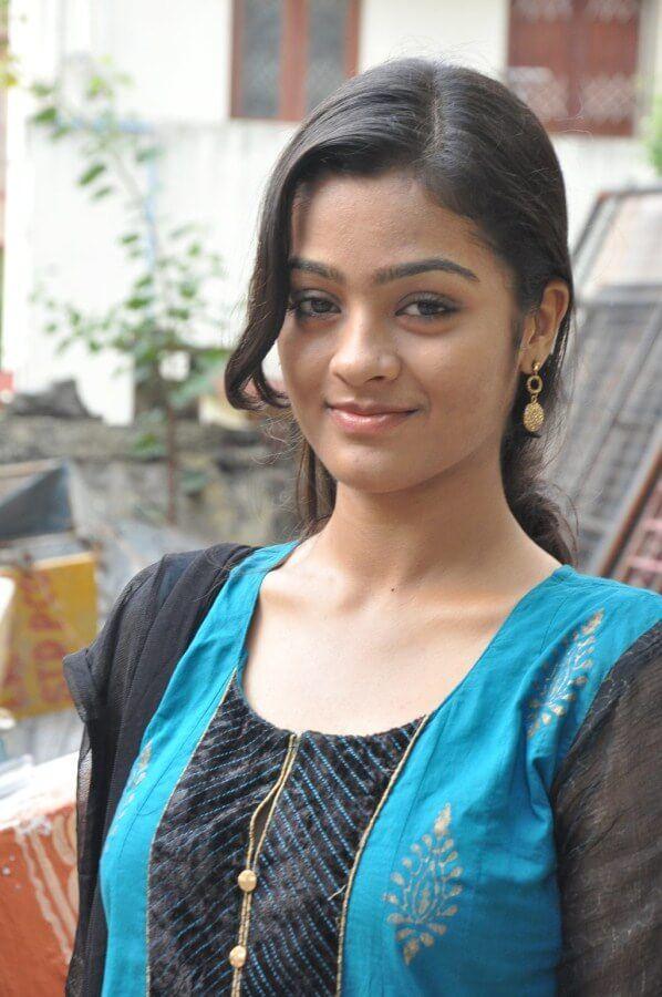 Actress Gayathrie Shankar Latest Photo Stills