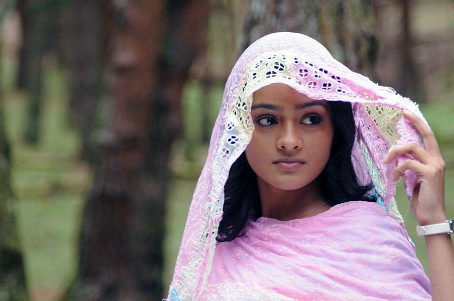 Actress Gayathrie Shankar Latest Photo Stills