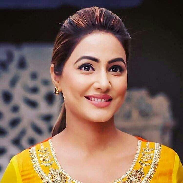 Actress Hina Khan HD All Images Gallery