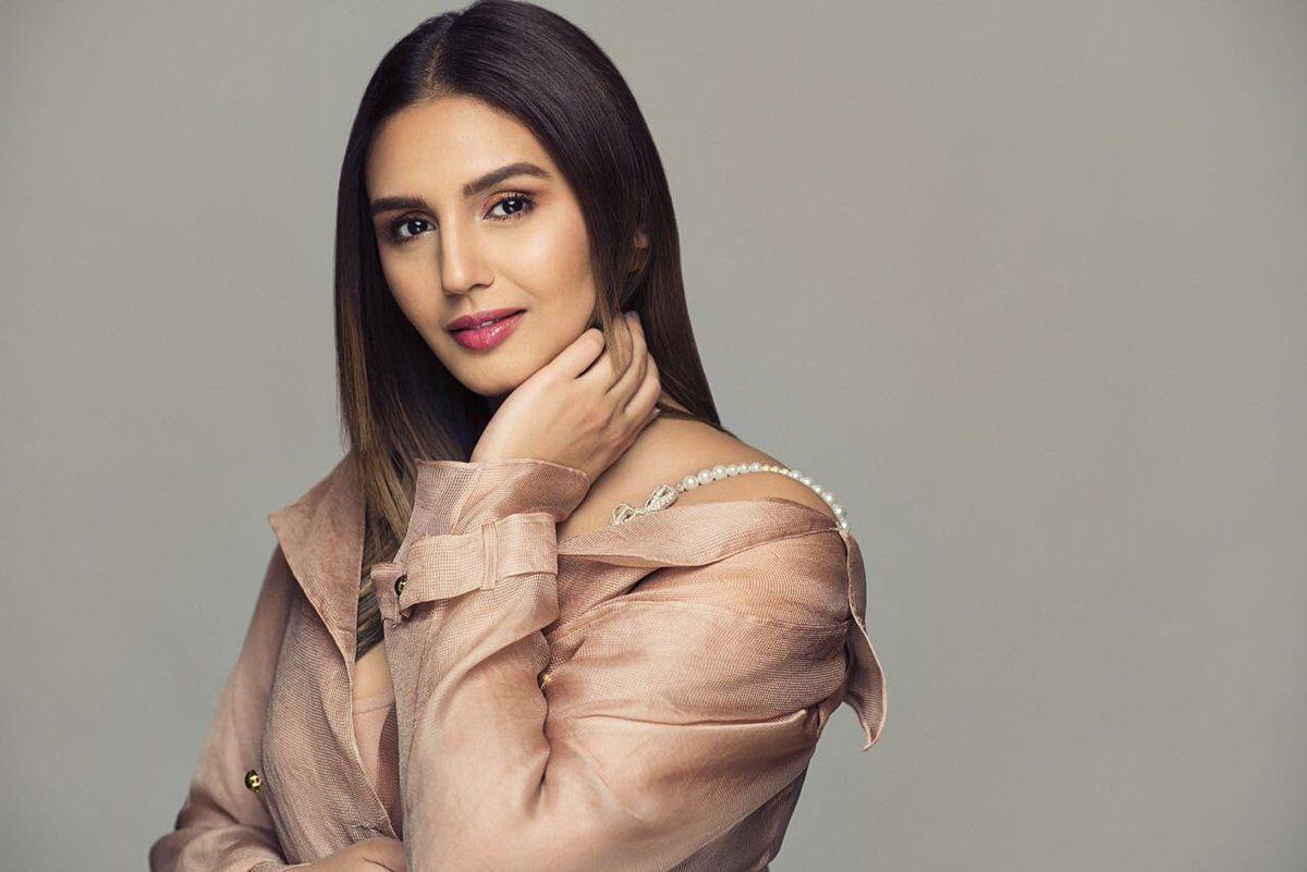 Actress Huma Qureshi Latest & Hot Photos 2018