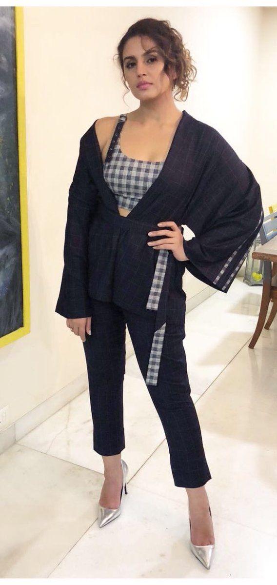 Actress Huma Qureshi Latest & Hot Photos 2018