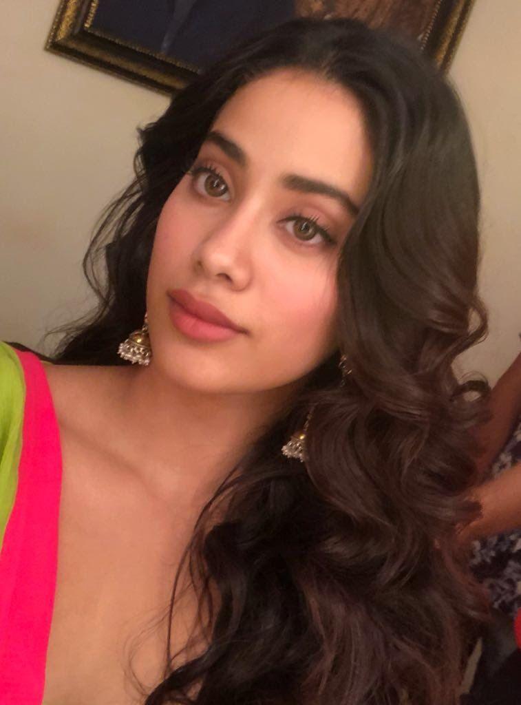 Actress Janhvi Kapoor Latest Stills 2018
