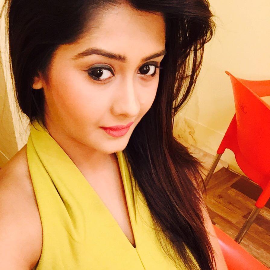 Actress Kanchi Singh Instagram Photos