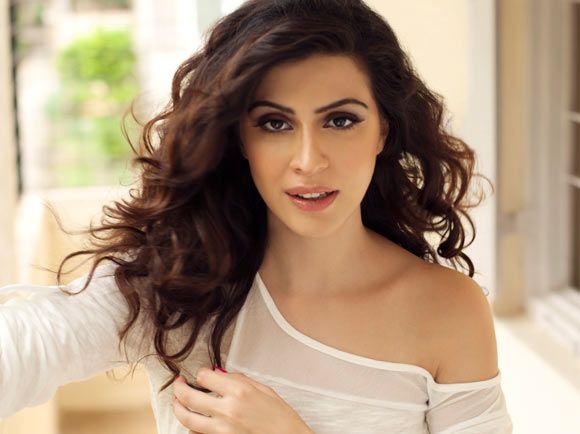 Actress Karishma Kotak Latest Photo Stills