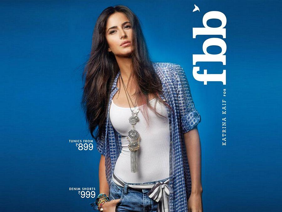 Actress Katrina Kaif Latest Wallpapers