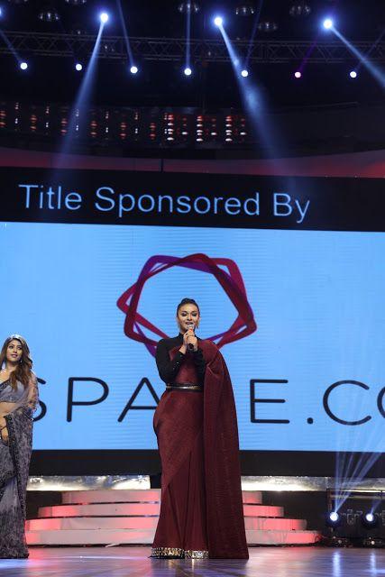 Actress Keerthy Suresh Stills at Agnyaathavaasi Audio Launch