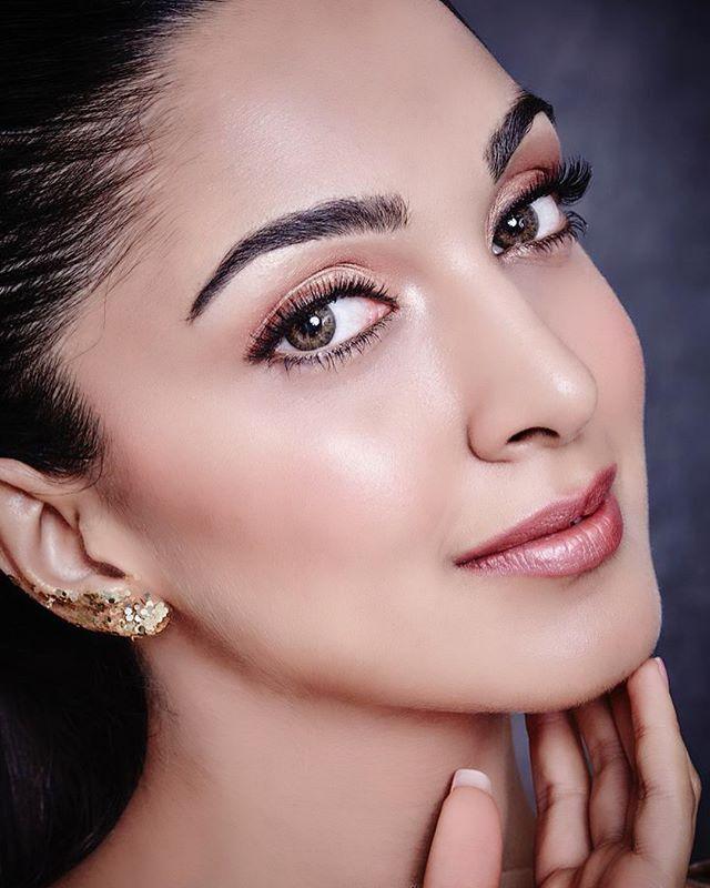 B'day Special: Actress Kiara Advani Rare & Unseen Photos Collections