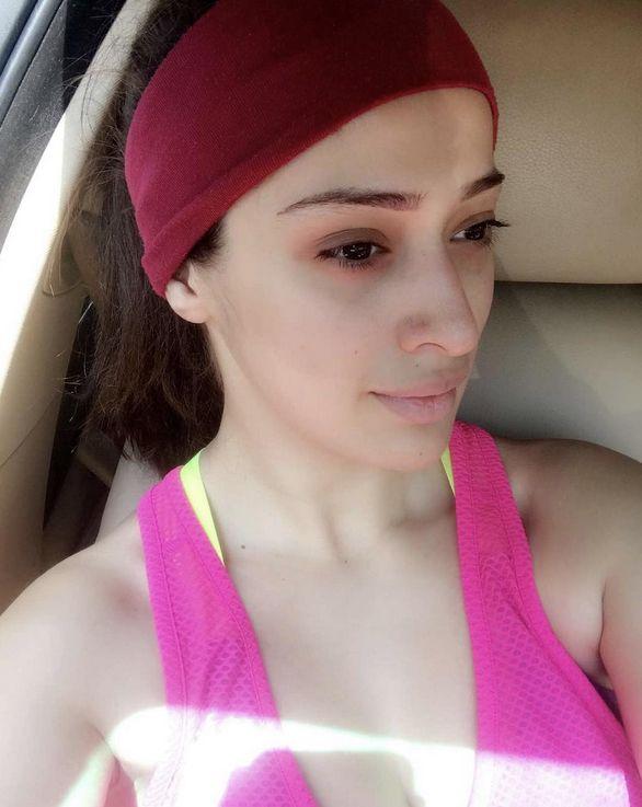 Actress Lakshmi Rai Hot Photos in Miami Beach 2017 Goes Viral