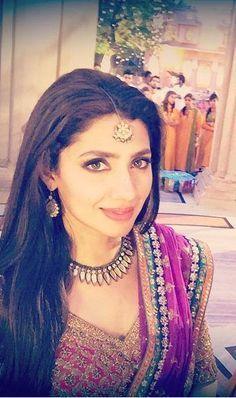 Actress Mahira Khan Latest Stills