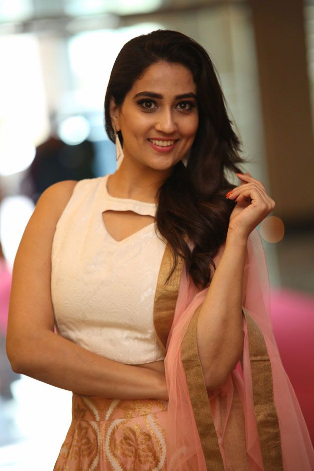 Actress Manjusha Latest Photos